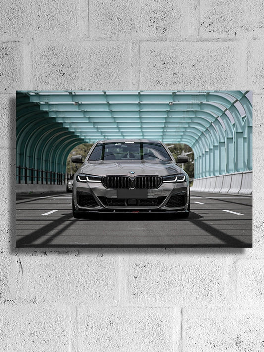 BMW M5 F90 LED Painting